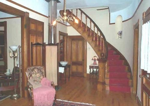 Evangeline'S Tower Bed & Breakfast Parrsboro Esterno foto